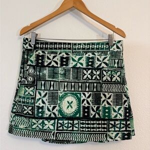 Ripskirt Hawaii M Green and Black Wrap Mini Beach Cover Up Tropical Vacation